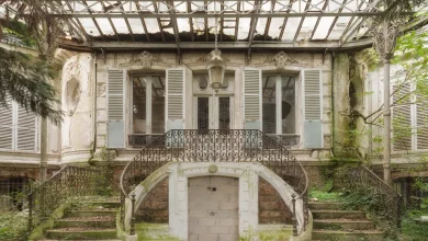 Photo of Stunning Abandoned Homes Are Surprisingly Full Of Life