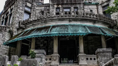 Photo of Tennessee Castle Abandoned By An Eccentric Millionaire