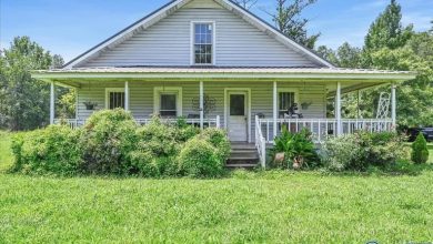 Photo of Charming Country House On 153 Acres. $100.000