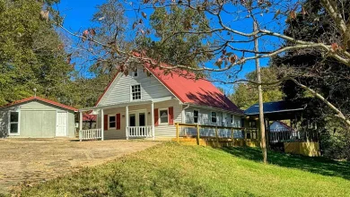 Photo of Charming 3-Bedroom Home Near Kentucky Lake on 2 Acres – $229,000