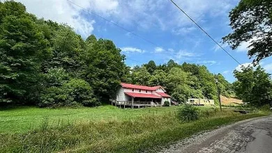 Photo of Spacious 4-Bedroom Home on 28.73 Acres – Ideal for Hunters or Outdoor Enthusiasts – $135,000