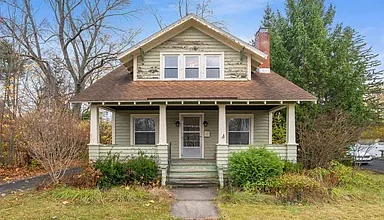 Photo of Cozy Cottage-Style Home – 3 Beds, 2 Baths, $175.000.