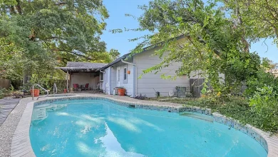 Photo of Cozy Cul-de-Sac Home with Pool on Nearly ¼ Acre – $175,000