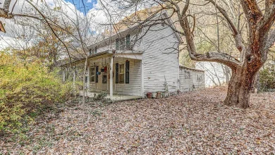 Photo of Historic 3-Bedroom Fixer-Upper on 32 Unrestricted Acres – $99,500