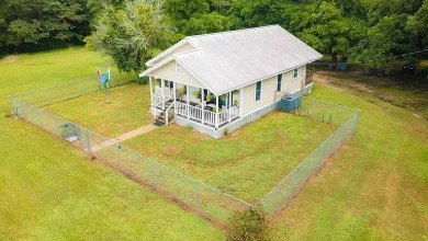 Photo of Charming 2-Bedroom Home on 10.7 Acres – $156,000