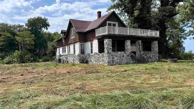 Photo of Spacious 6-Bedroom Fixer-Upper on 3.65 Acres – $150,000